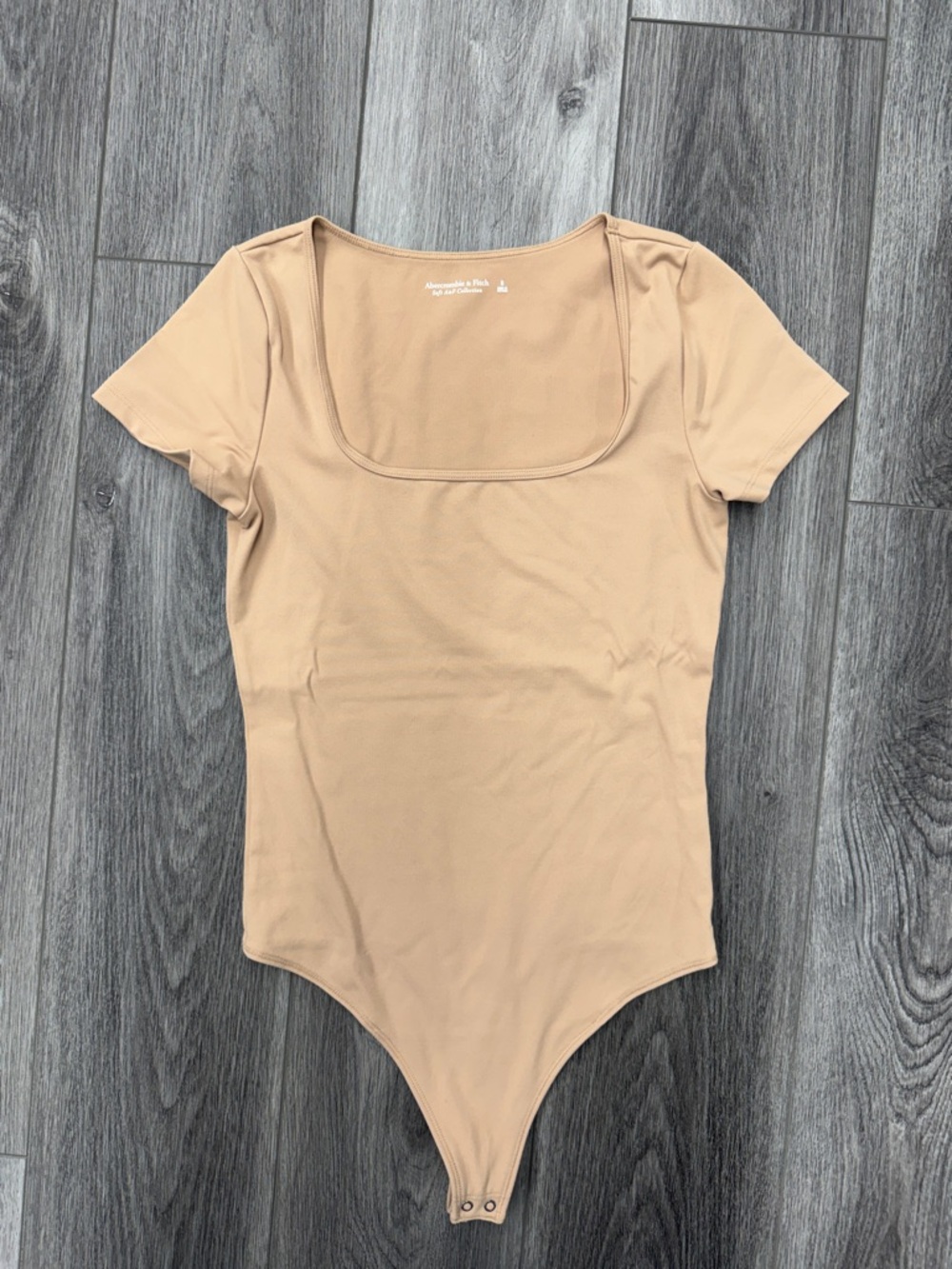 Abercrombie & Fitch Tan Scoop Neck Short Sleeve Bodysuit